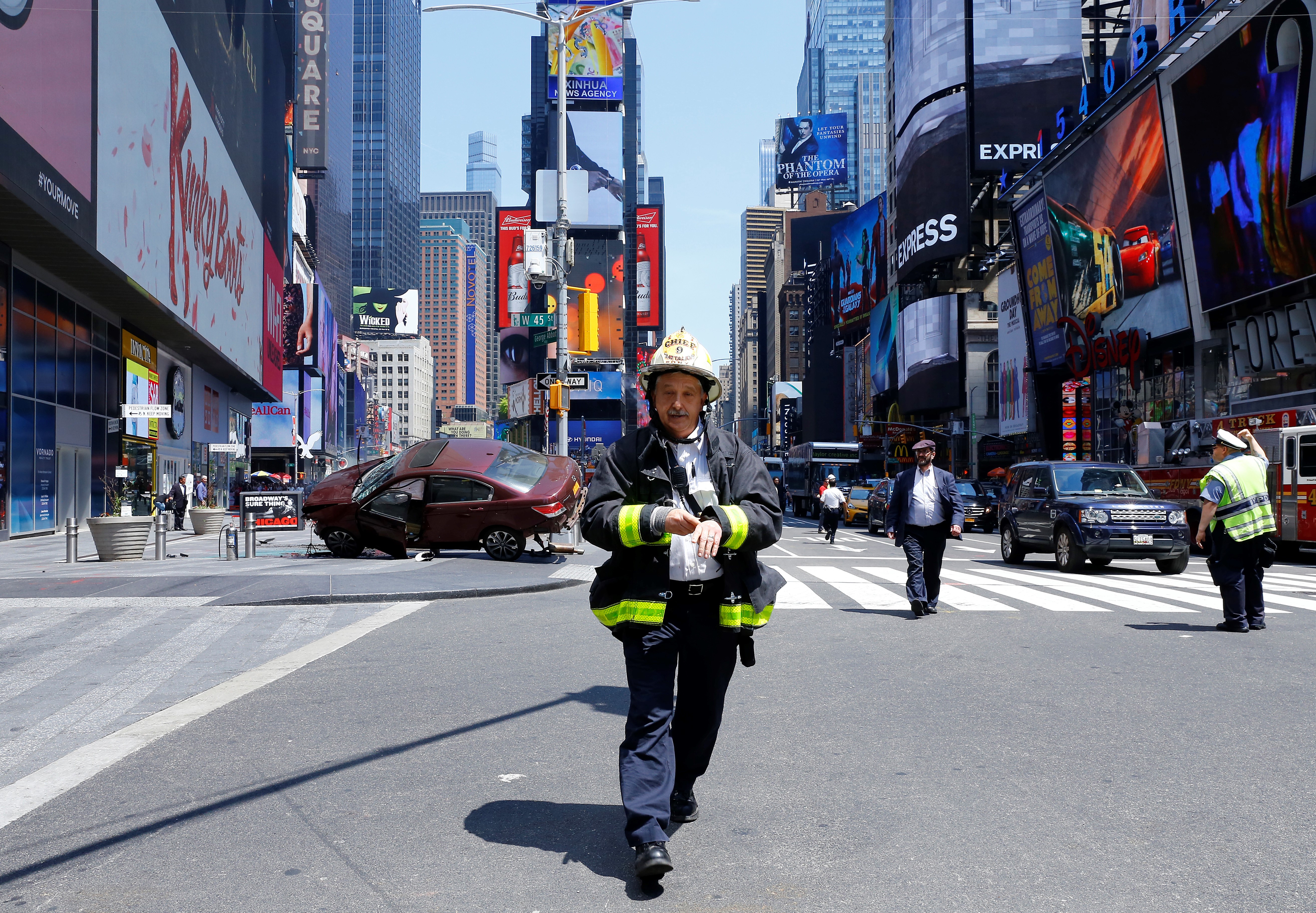 Vehicle plows into several pedestrians in Times Square of NY