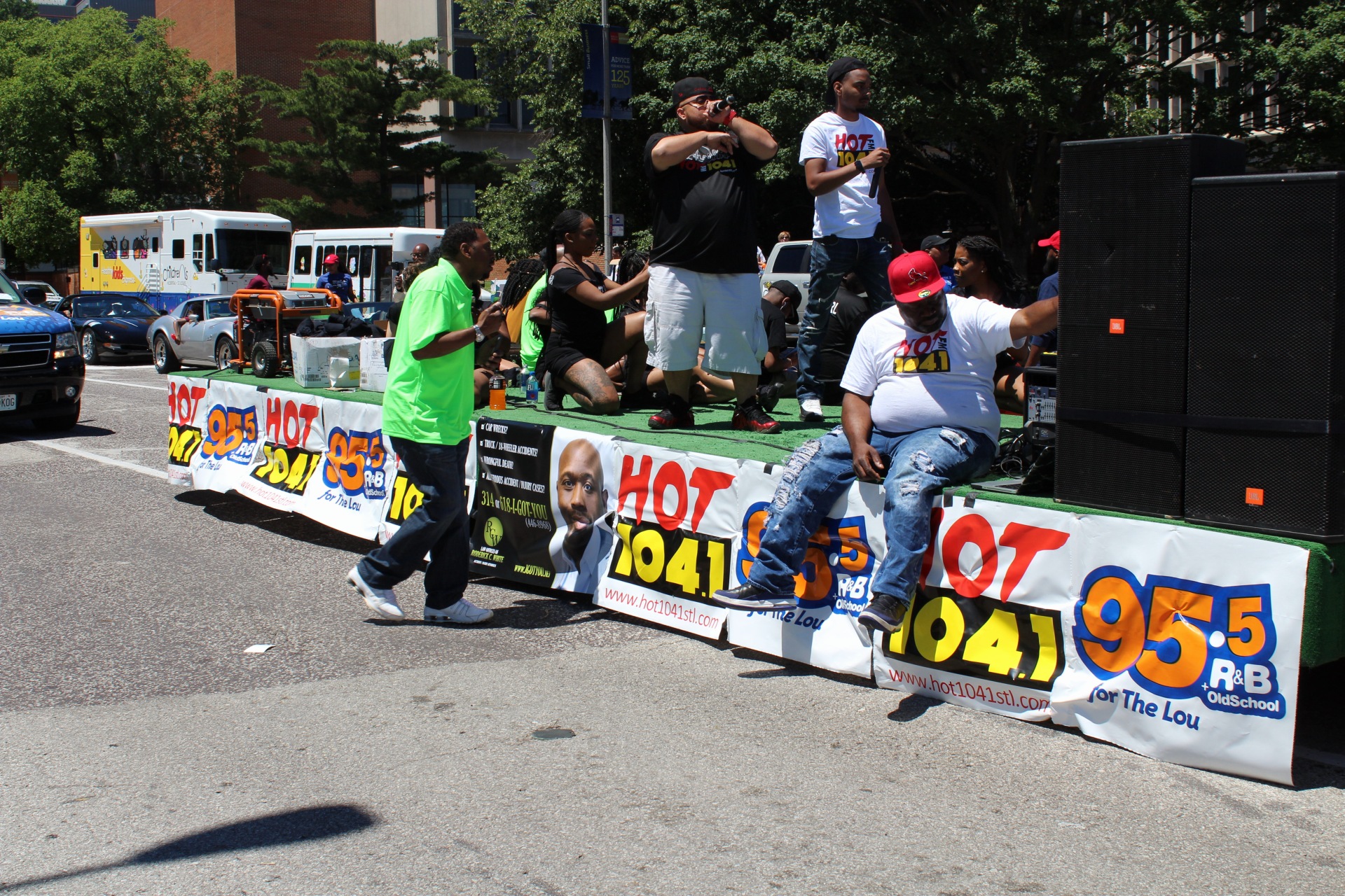 Hot 104.1 Owns May Day Parade 2017